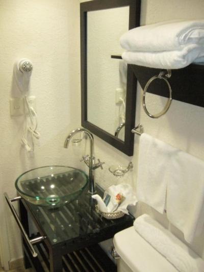 Madero Suites 코아트사코알코스 객실 사진
