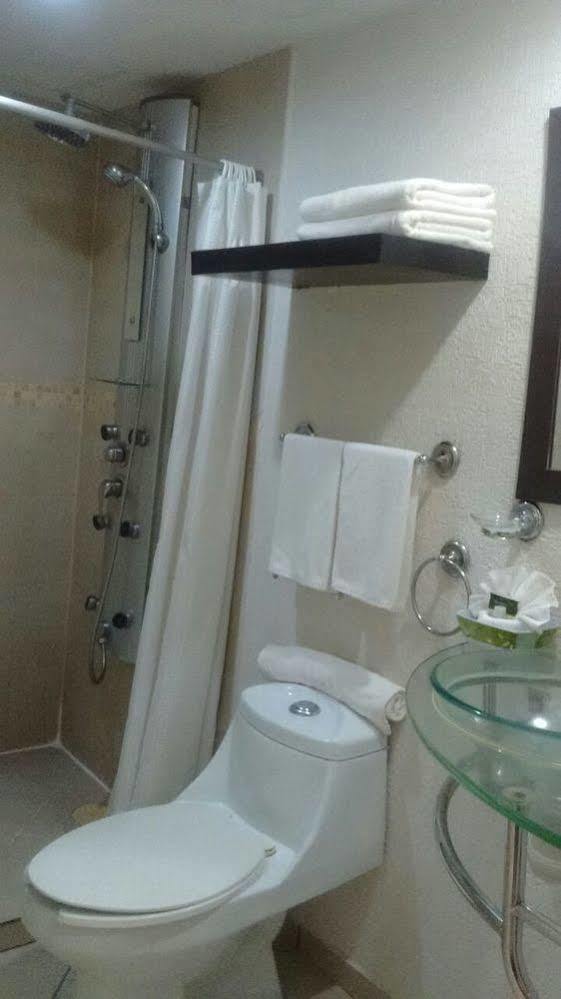 Madero Suites 코아트사코알코스 외부 사진