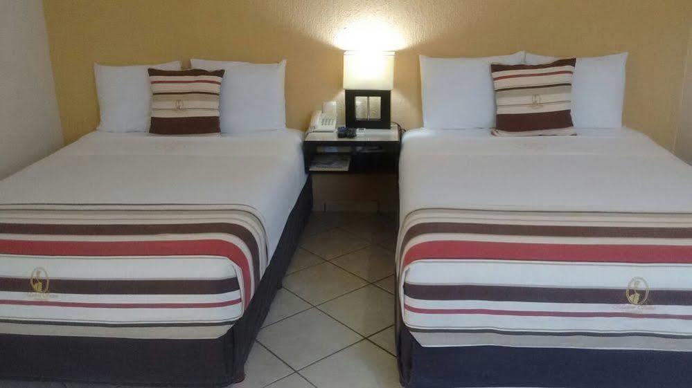 Madero Suites 코아트사코알코스 외부 사진