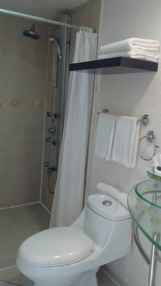 Madero Suites 코아트사코알코스 외부 사진